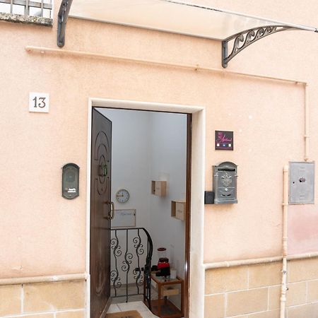 Susu Apartment Brindisi Eksteriør billede