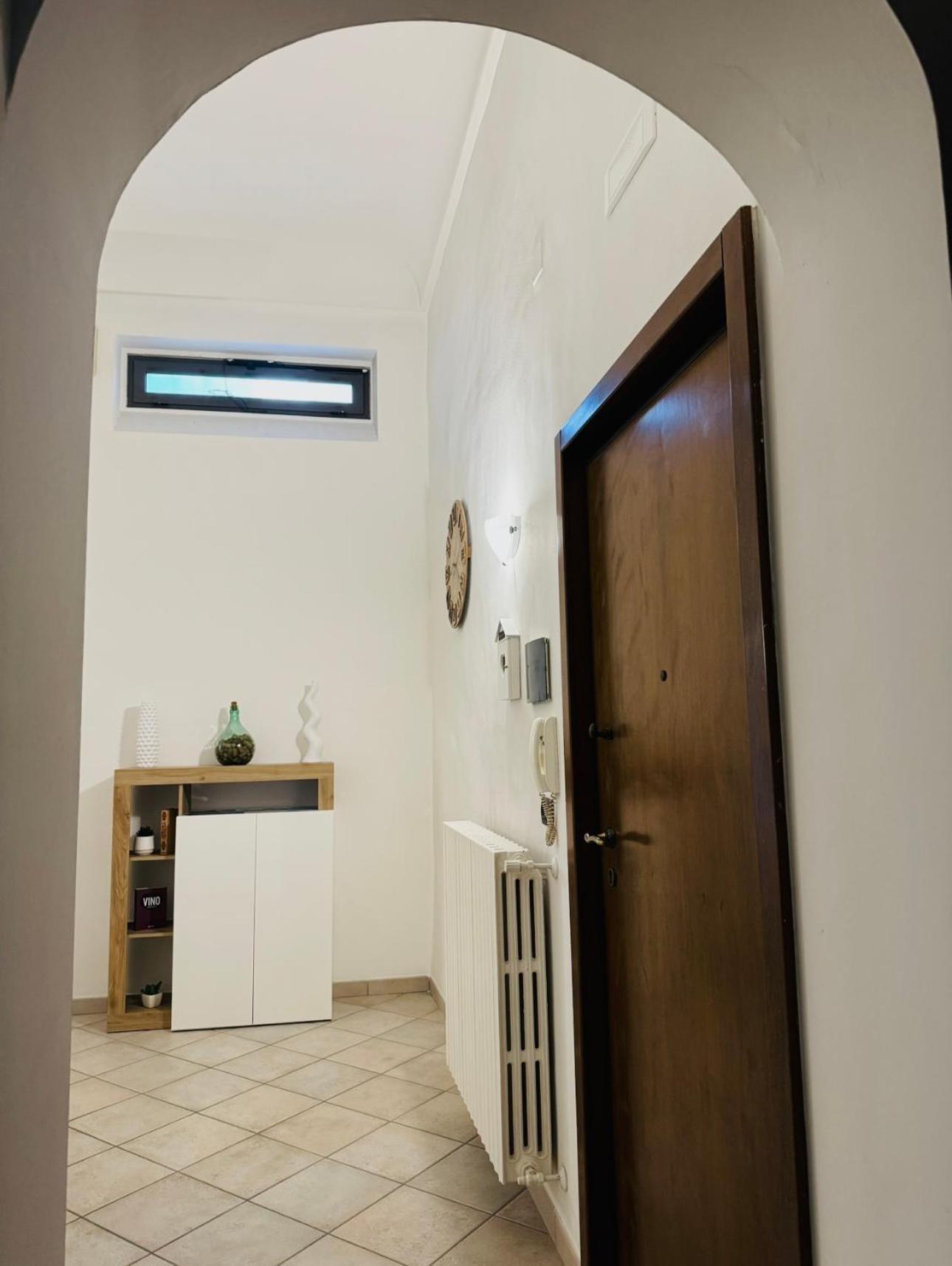 Susu Apartment Brindisi Eksteriør billede