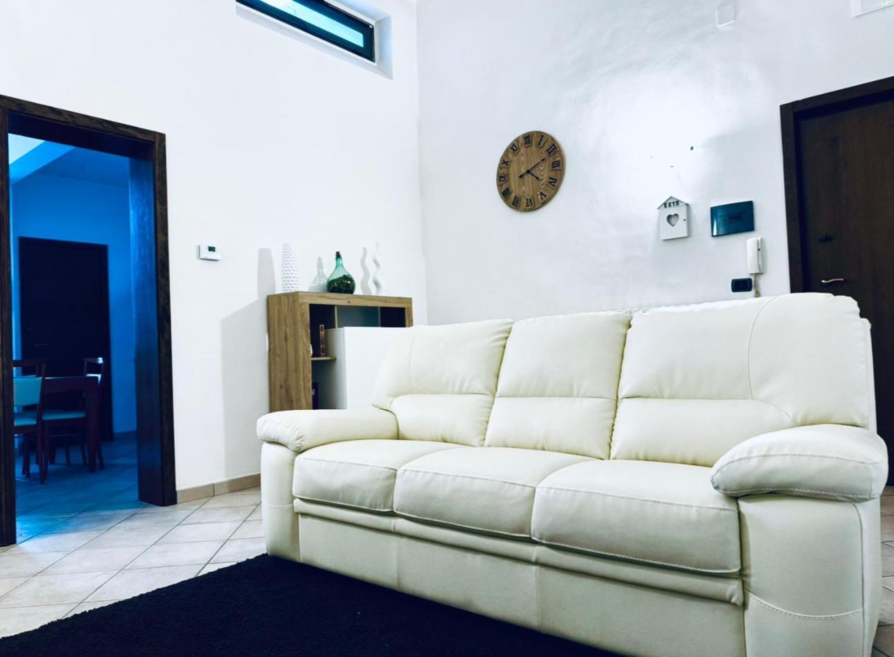 Susu Apartment Brindisi Eksteriør billede